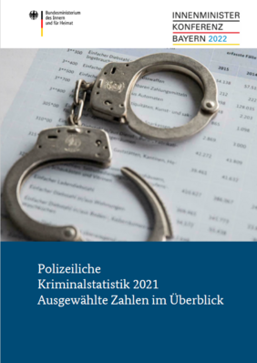 Cover Bericht Innenminister*innenkonferenz zu Kriminalstatistik 2021